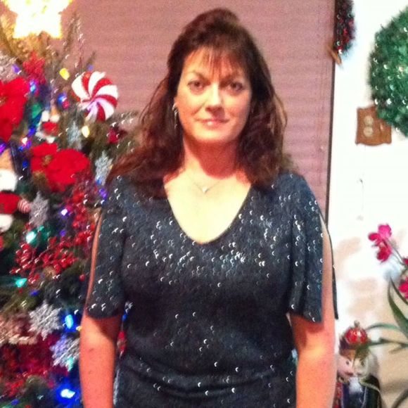 Meet your Posher, Michele - Picture 1 of 1